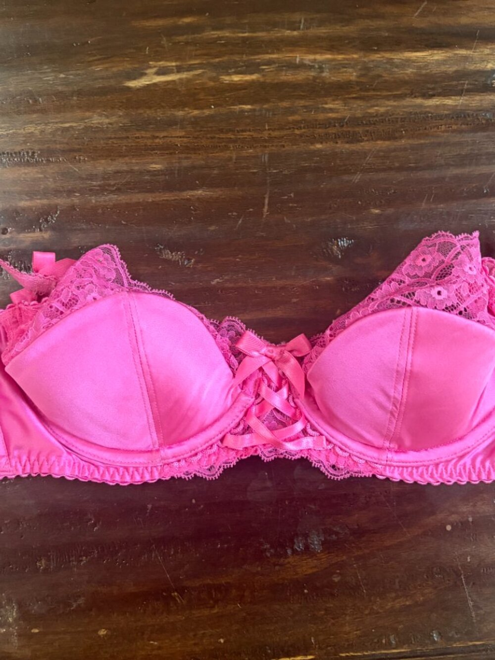 Agent Provocateur Pink Lace Bra 34B - Picture 3 of 5